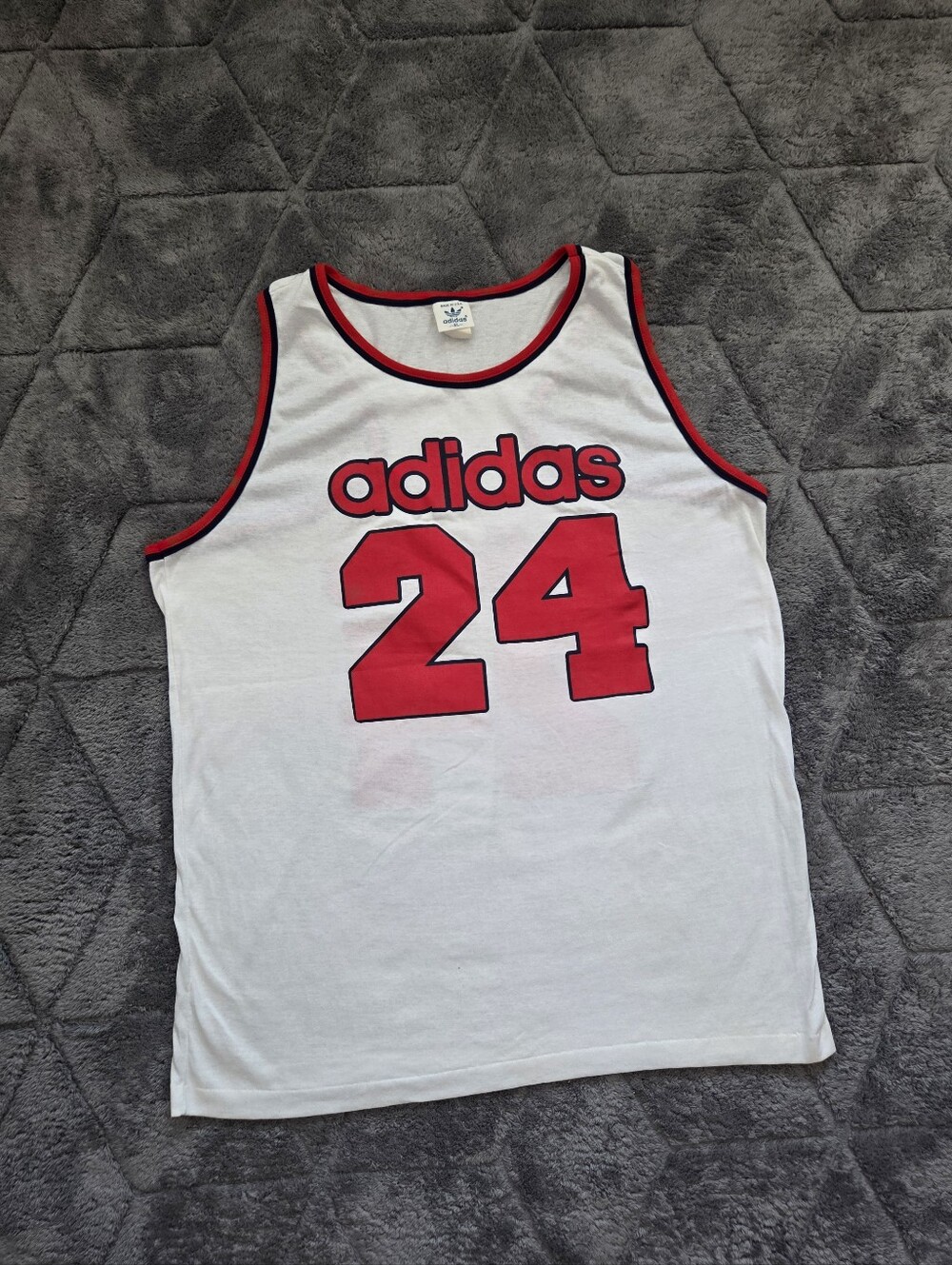 VTG. adidas originals White And Red Tank Top Athletic Retro Gym Summer RARE XL